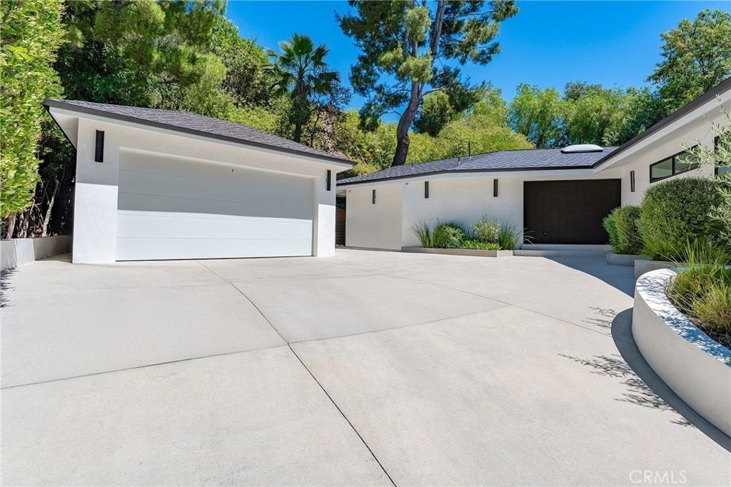 16105 Clear Oak Drive - Photo 41