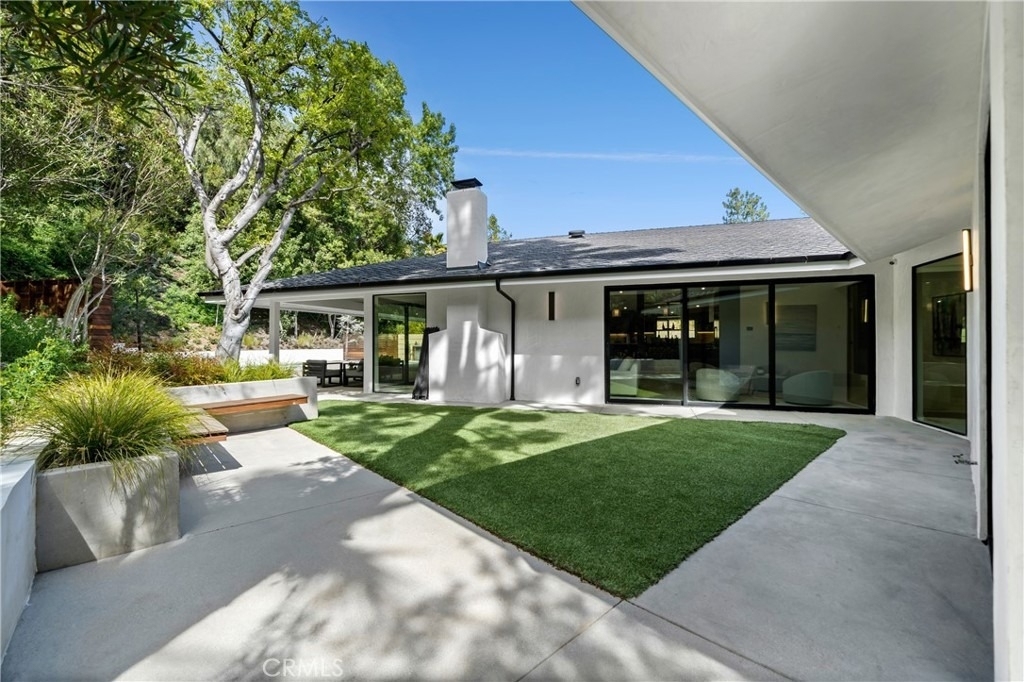 16105 Clear Oak Drive - Photo 31