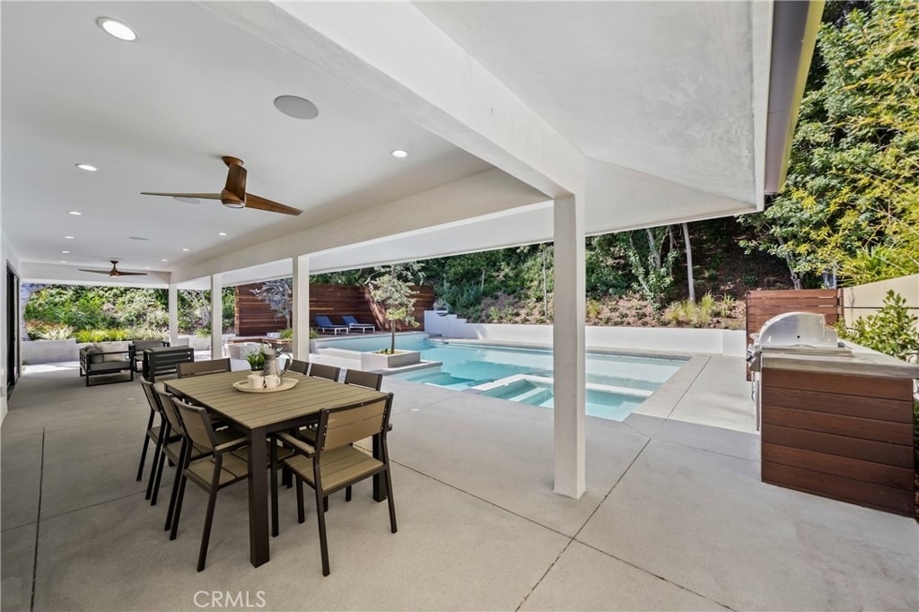 16105 Clear Oak Drive - Photo 30