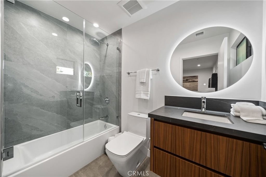 16105 Clear Oak Drive - Photo 24