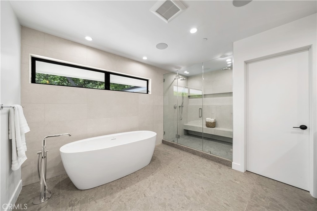 16105 Clear Oak Drive - Photo 18