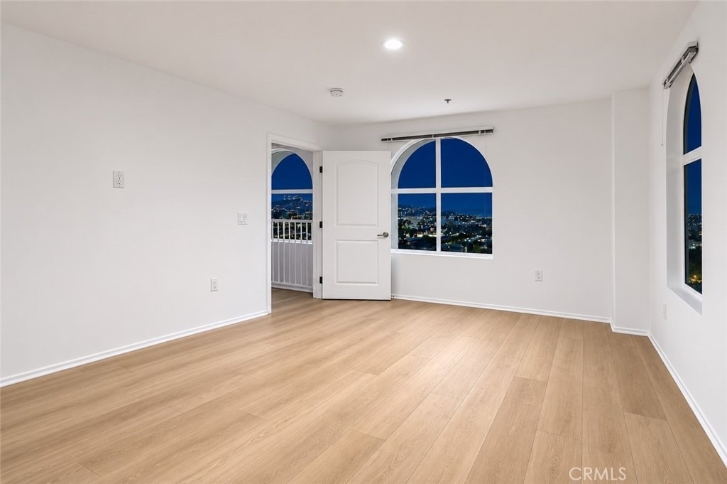 124 W Colorado - Photo 20