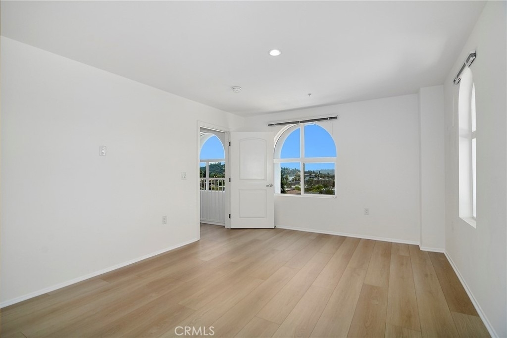 124 W Colorado - Photo 19