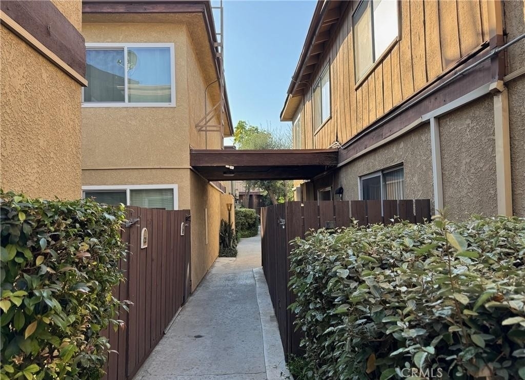 7301 Lennox Avenue - Photo 2