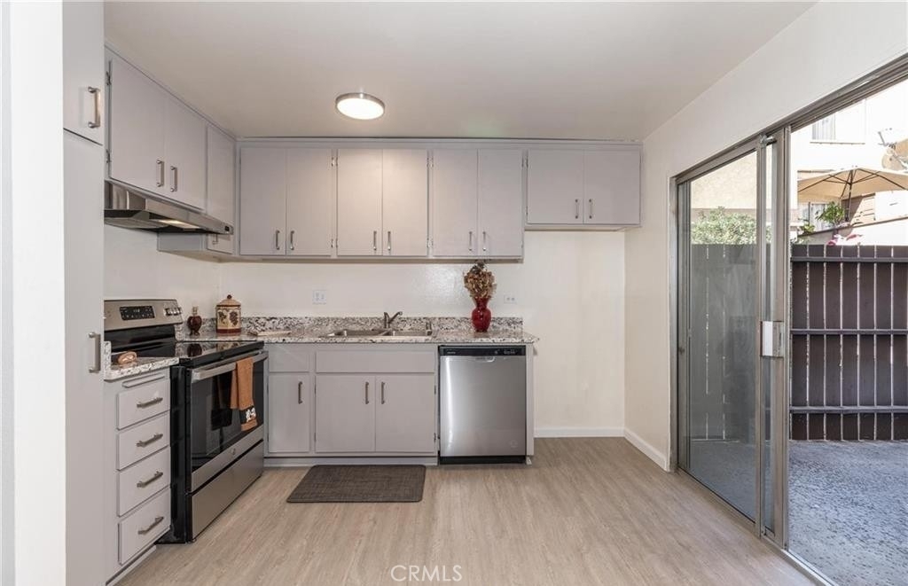 7301 Lennox Avenue - Photo 7