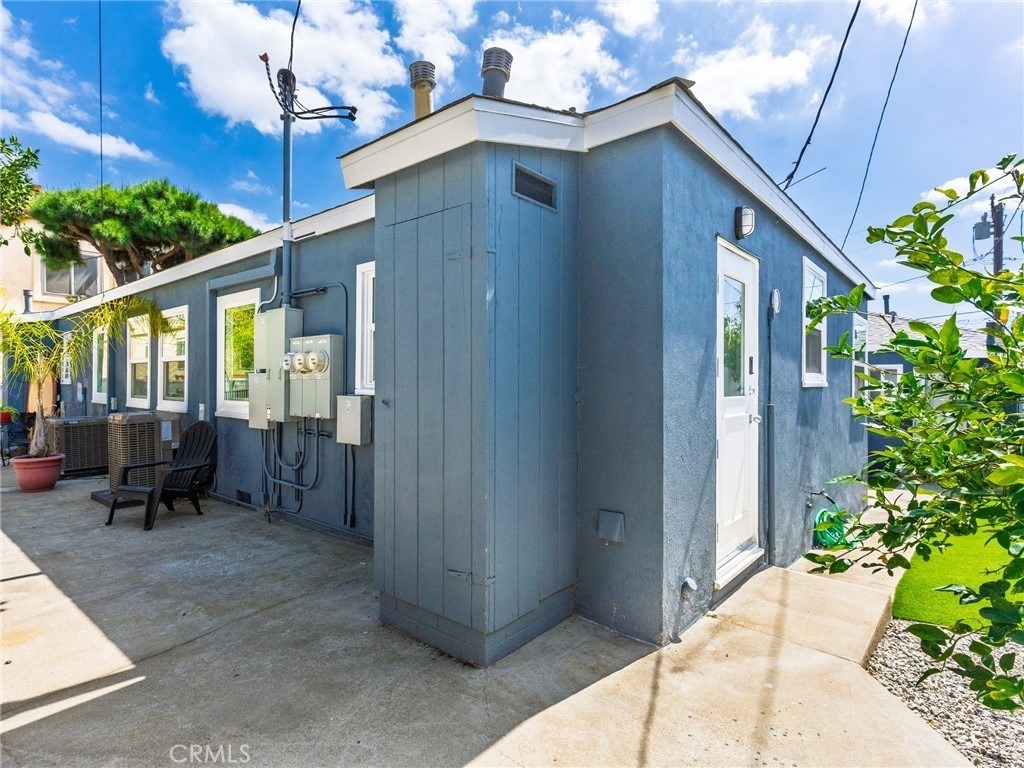 529 E Walnut Avenue - Photo 21