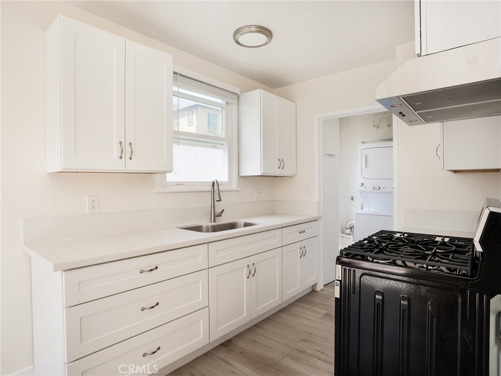 529 E Walnut Avenue - Photo 8