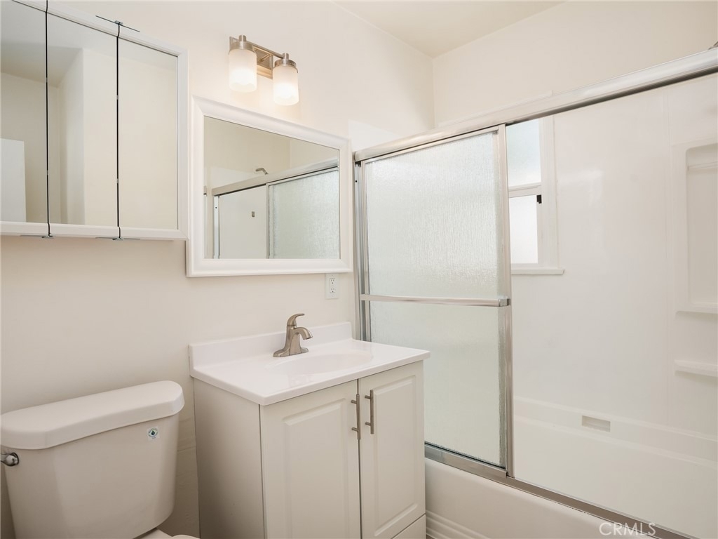 529 E Walnut Avenue - Photo 14
