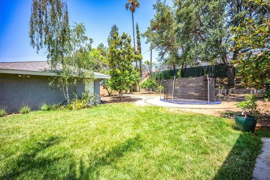 385 E Mendocino Street - Photo 36