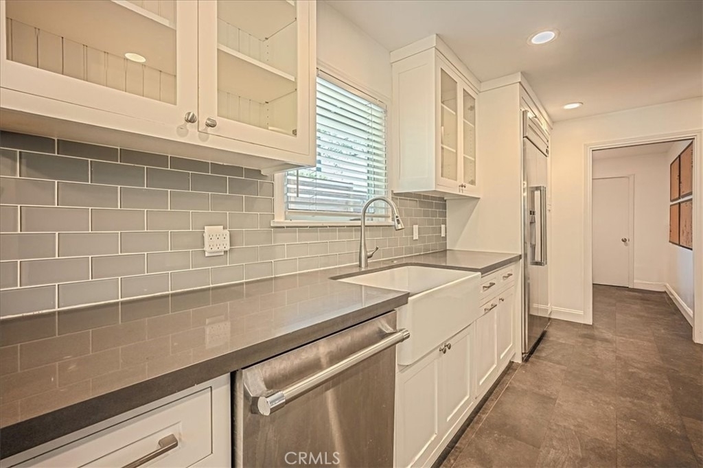 385 E Mendocino Street - Photo 12