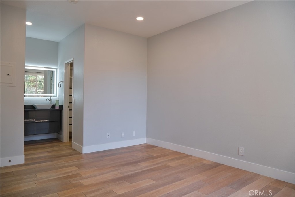 3902 Orangewood - Photo 6