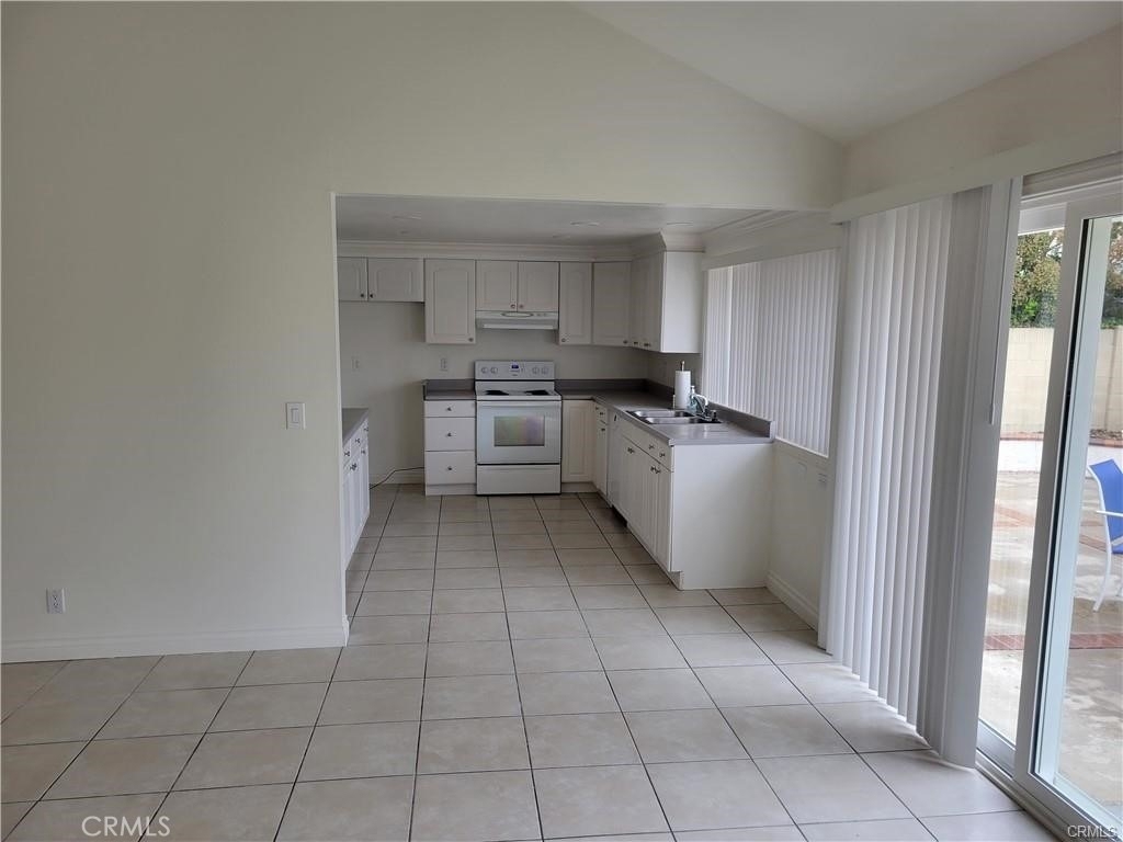 16412 Wishingwell - Photo 1