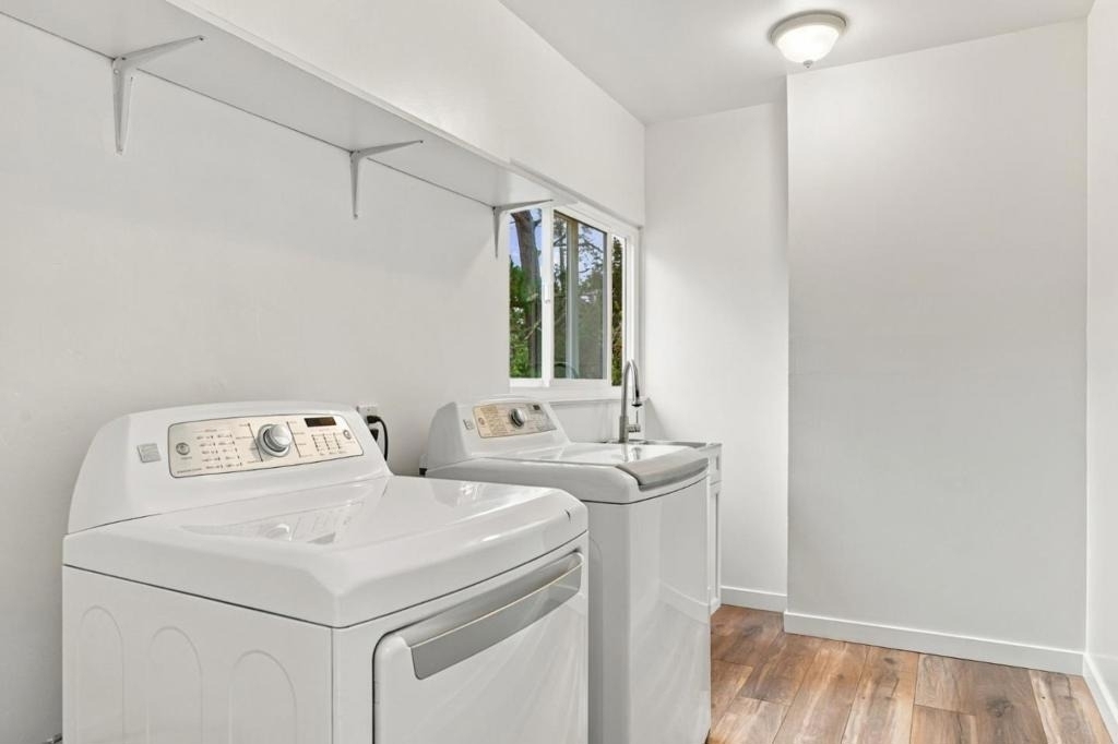 1061 Parrott Drive - Photo 32