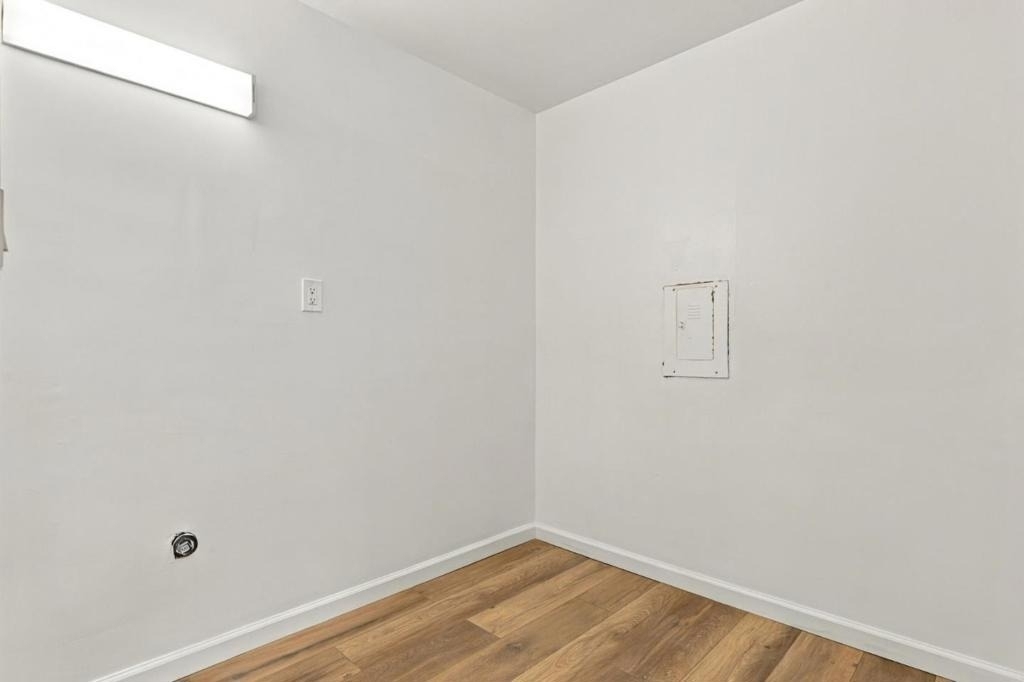 1061 Parrott Drive - Photo 34