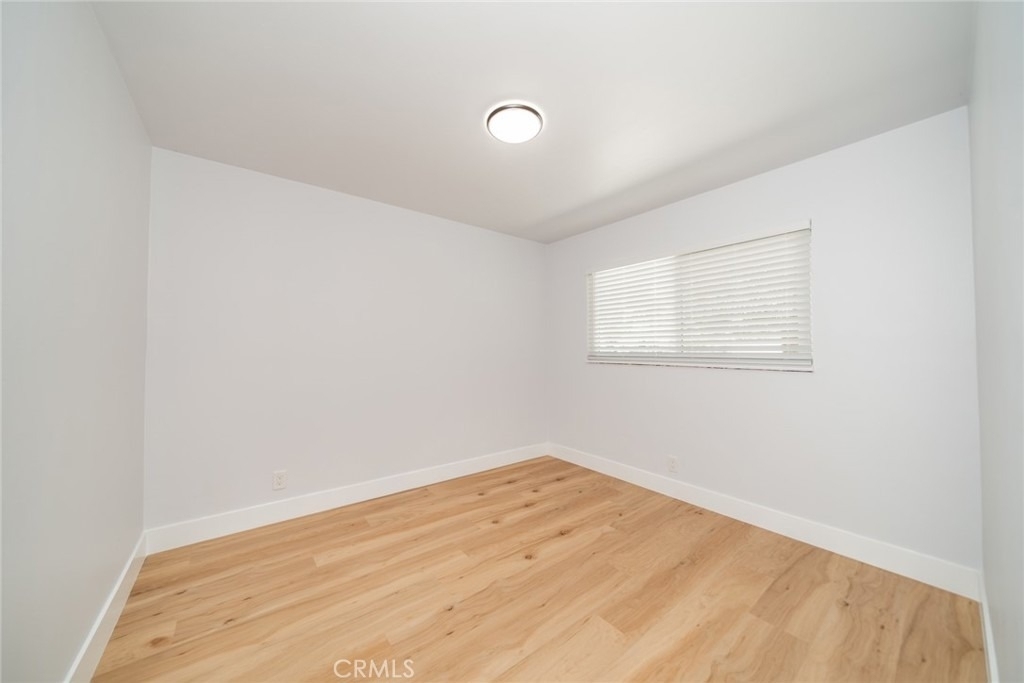6458 Rhonda Road - Photo 9