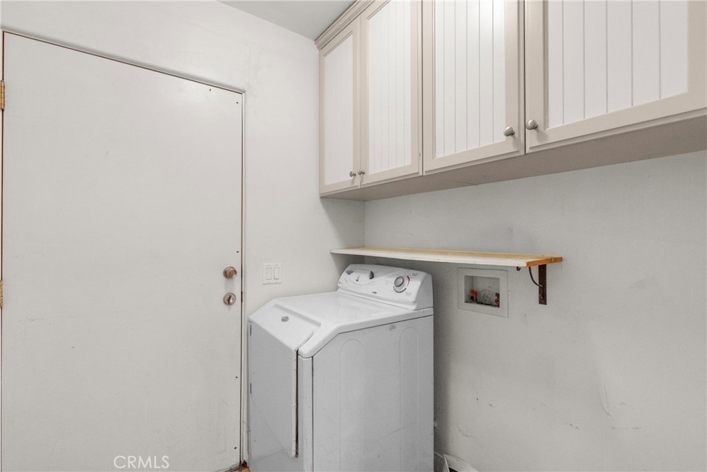 19000 Strathern - Photo 25