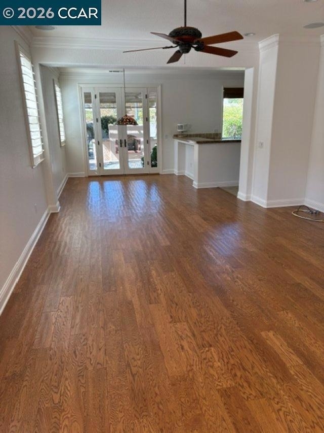 715 Stewart Way - Photo 2