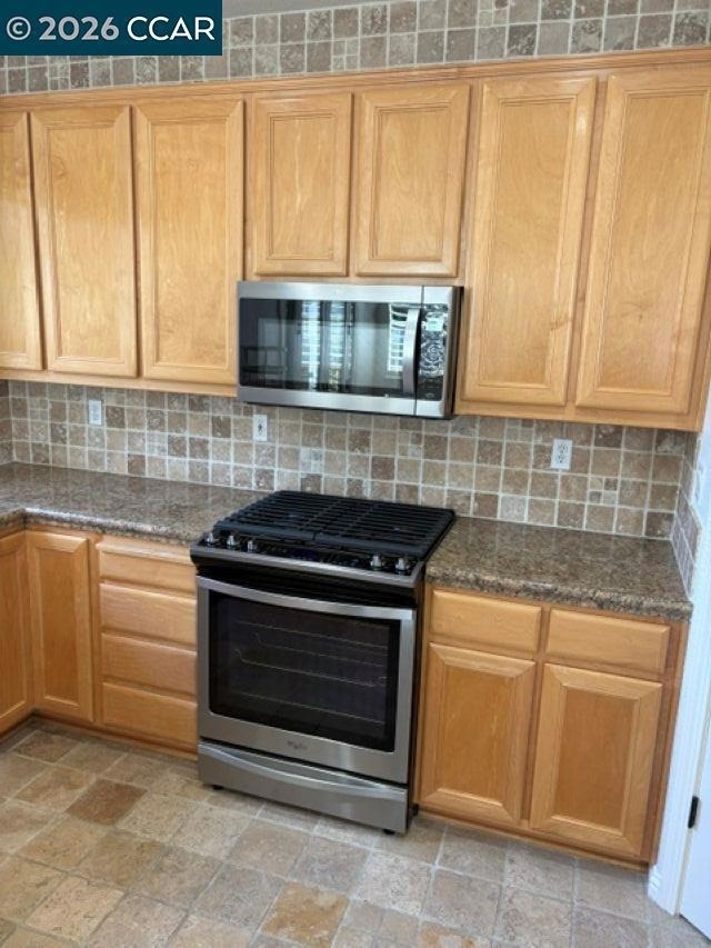 715 Stewart Way - Photo 6