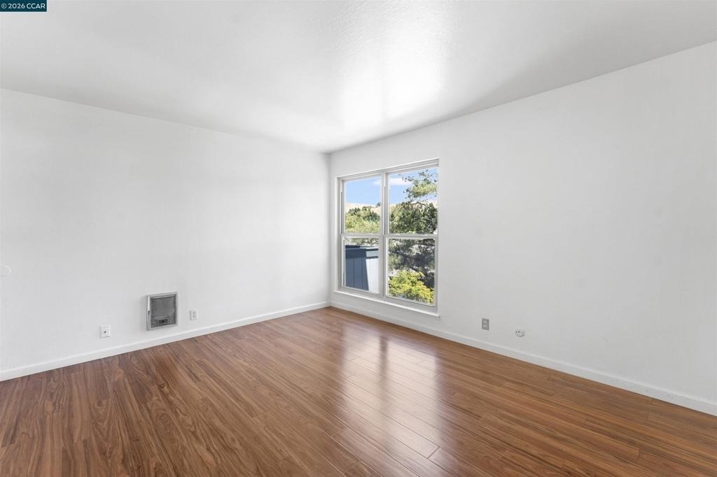 2091 Ascot Dr. - Photo 7