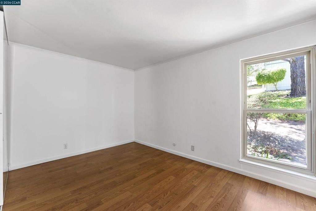 2091 Ascot Dr. - Photo 9