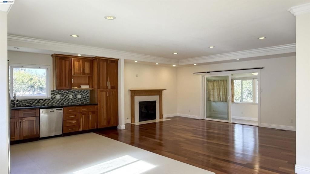 3682 Seven Hills Road - Photo 4
