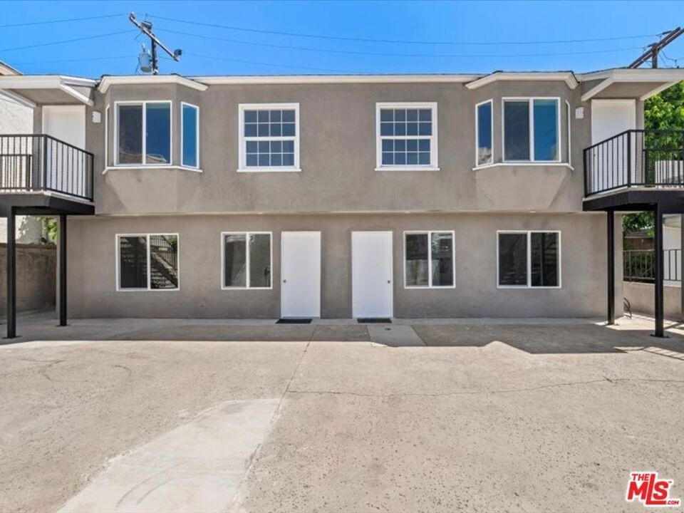 1165 Stanford St - Photo 6