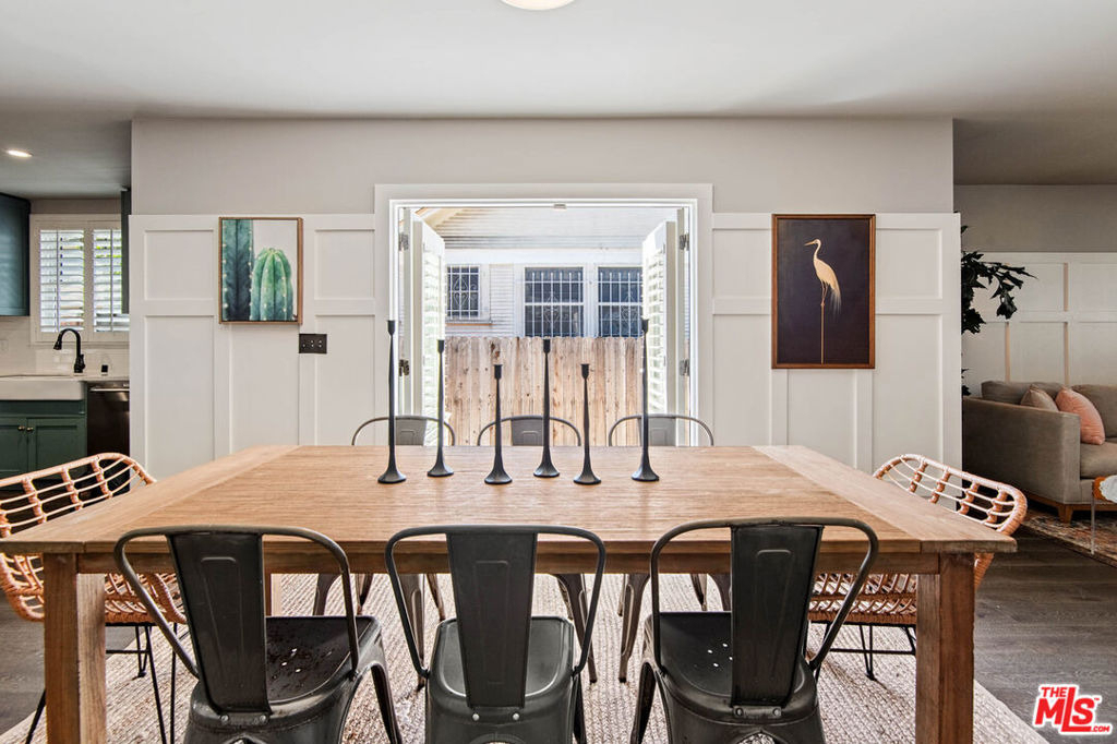 222 N St Andrews Place - Photo 10