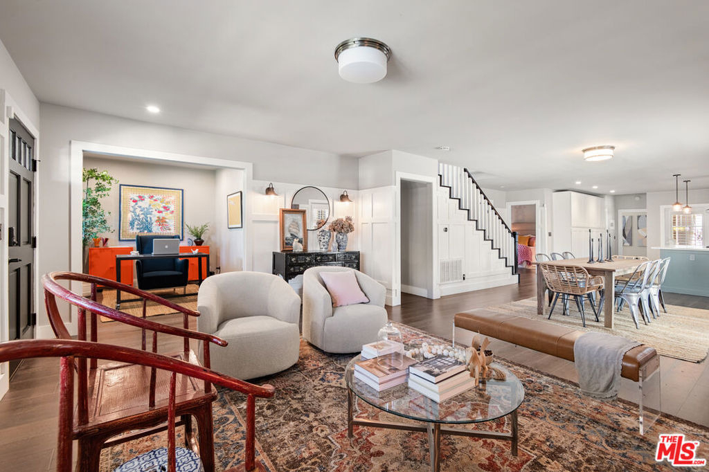 222 N St Andrews Place - Photo 6