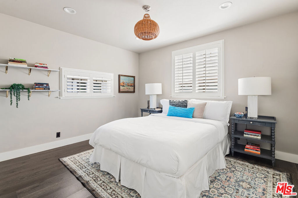 222 N St Andrews Place - Photo 50