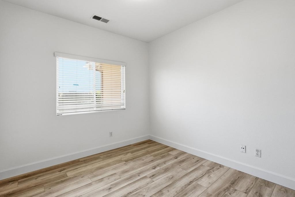 634 W Vermont - Photo 27