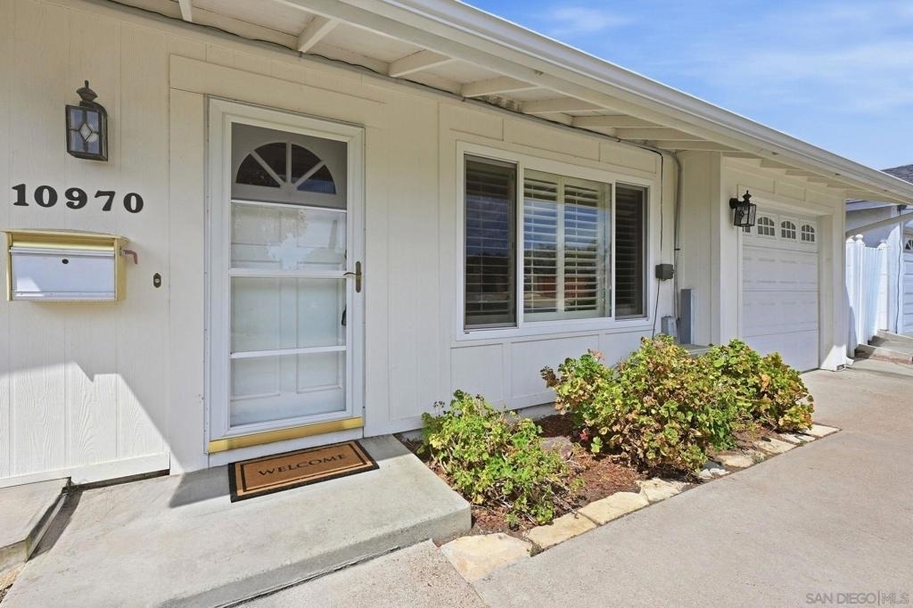 10970 Tobago Rd - Photo 5