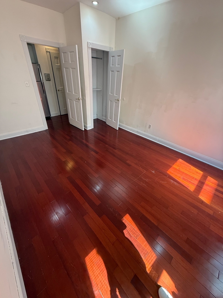 20 Magaw Place - Photo 3
