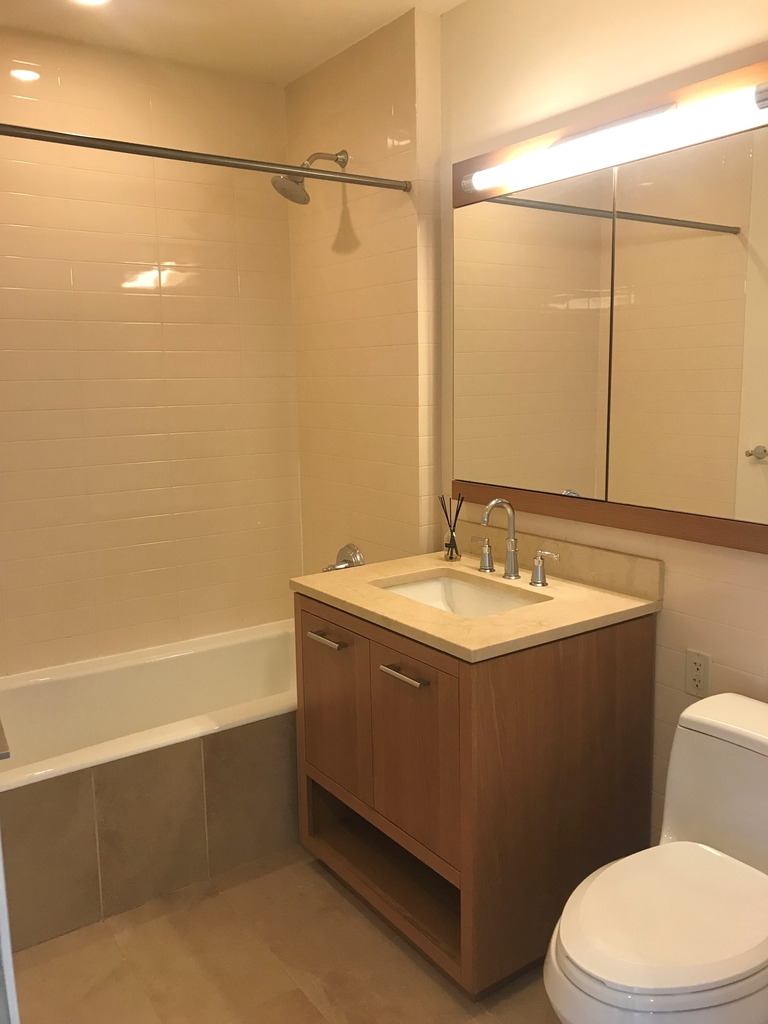 400 West 63rd Street - Photo 15