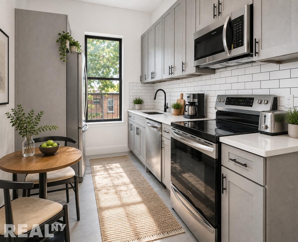 443 Jefferson Avenue - Photo 0