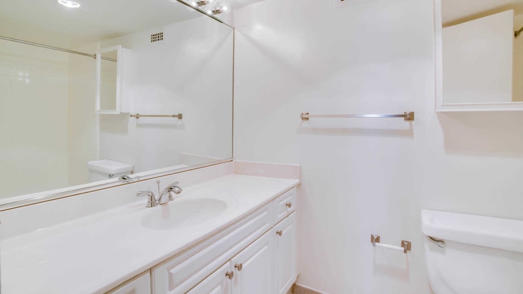 3003 Van Ness St. Nw - Photo 20