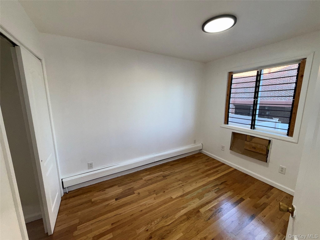 189-26 113th Road - Photo 18