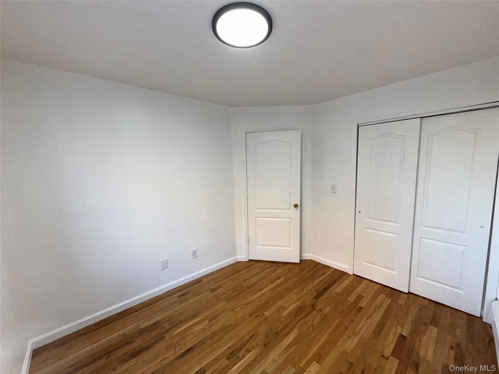 189-26 113th Road - Photo 19