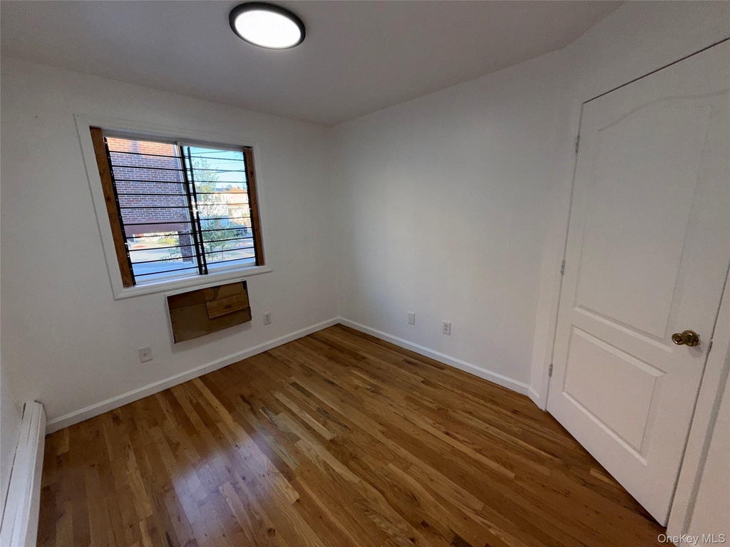 189-26 113th Road - Photo 23