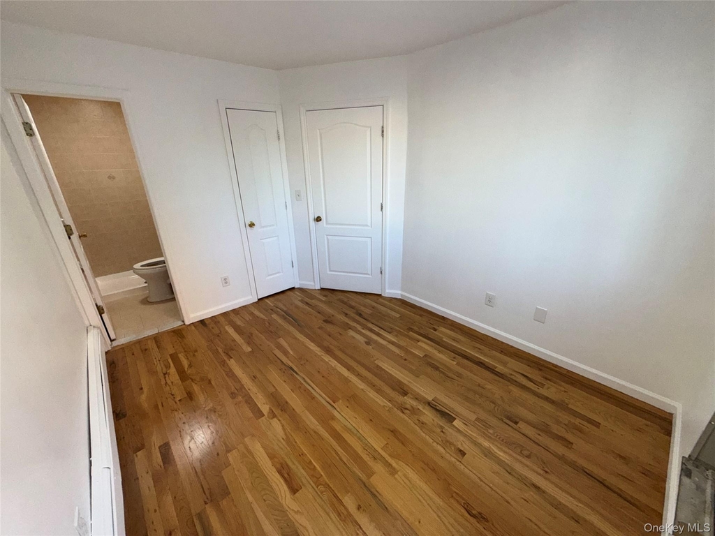 189-26 113th Road - Photo 27