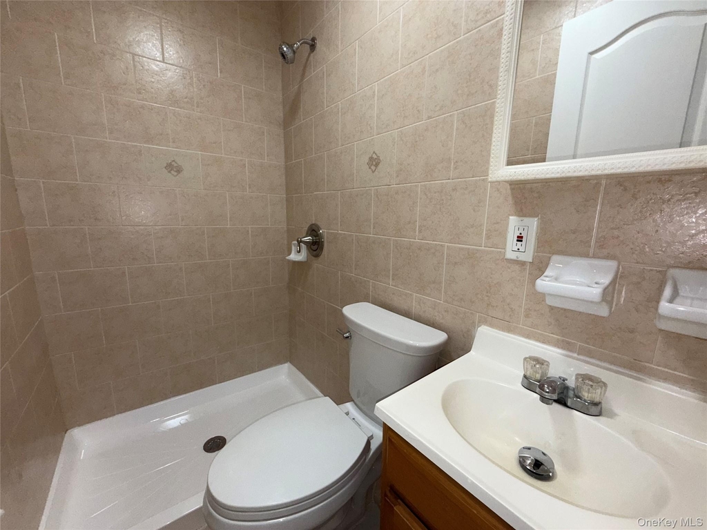 189-26 113th Road - Photo 24
