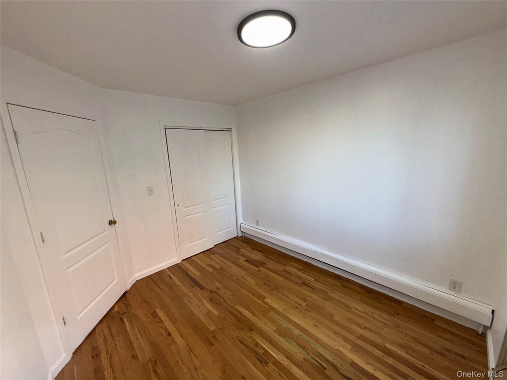 189-26 113th Road - Photo 21