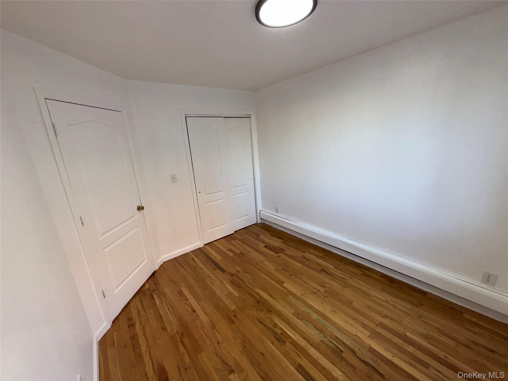 189-26 113th Road - Photo 22
