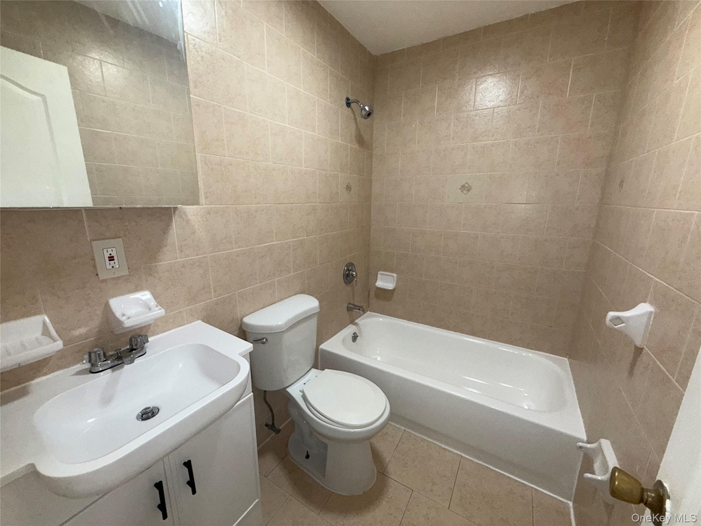 189-26 113th Road - Photo 15