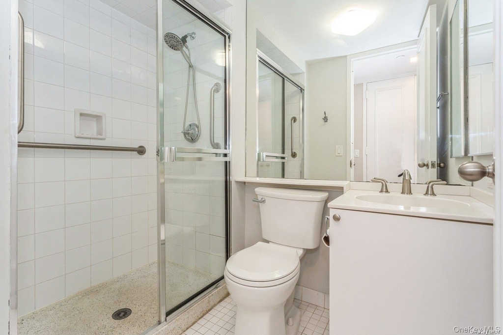 111 Cherry Valley Avenue - Photo 18
