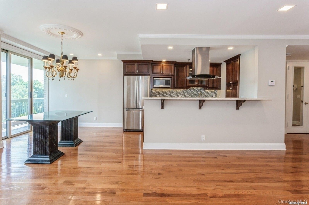 111 Cherry Valley Avenue - Photo 7