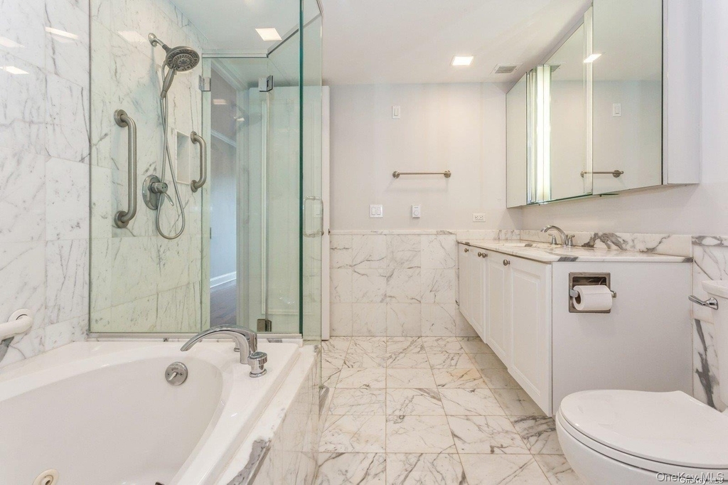 111 Cherry Valley Avenue - Photo 12