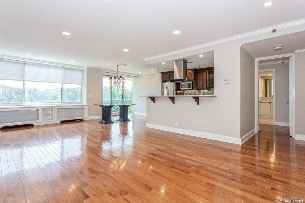 111 Cherry Valley Avenue - Photo 3