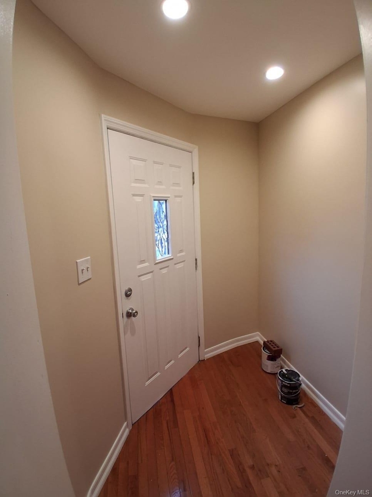 11551 203rd Street - Photo 8