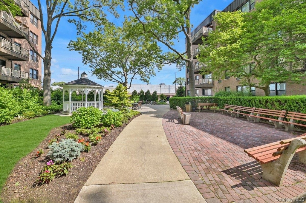 2 Birchwood Court - Photo 10