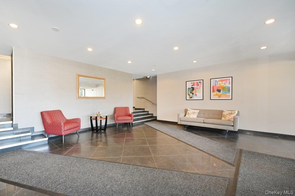 2 Birchwood Court - Photo 8